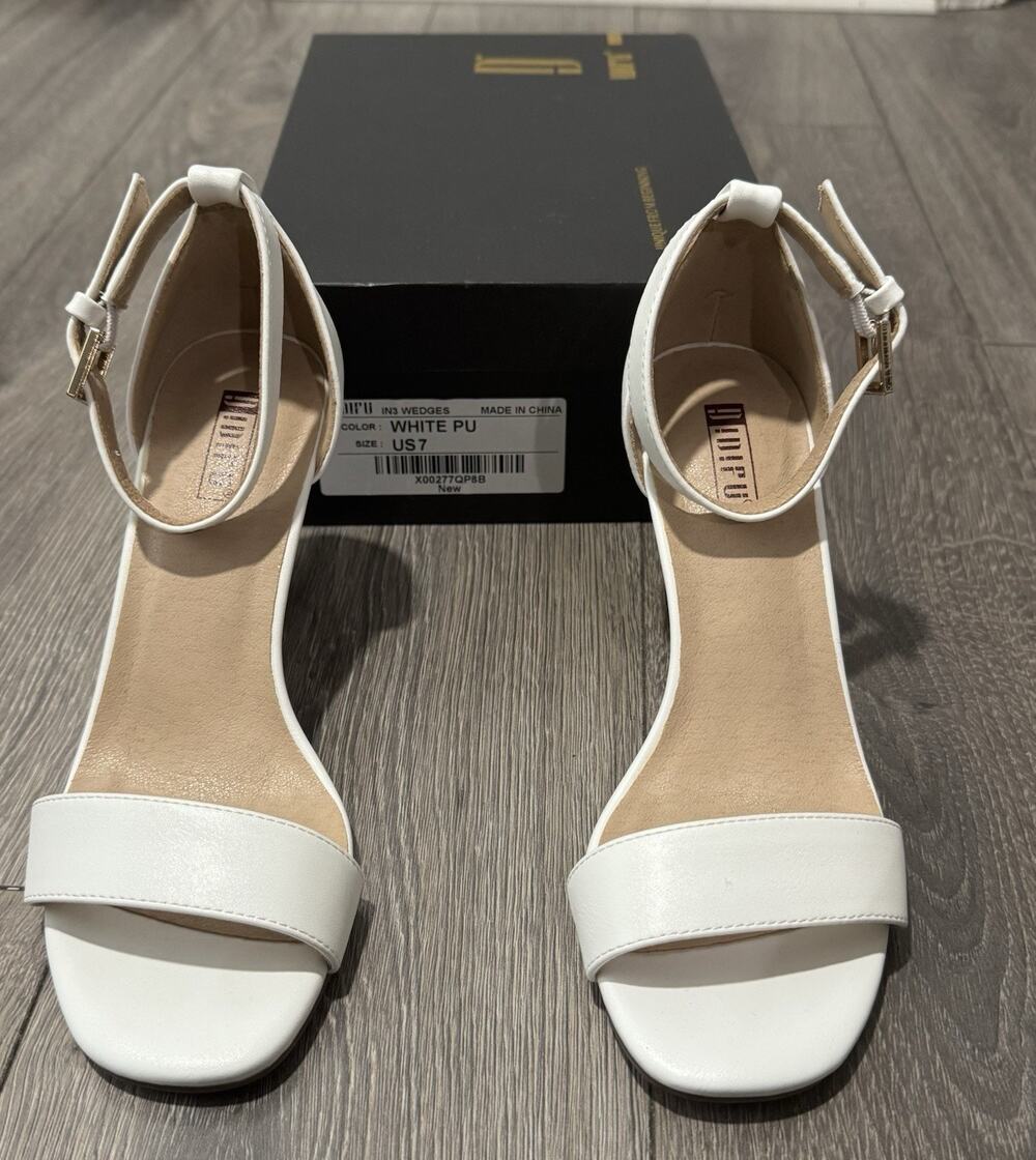 IDIFU White Wedge Heels Size 7 New In Box